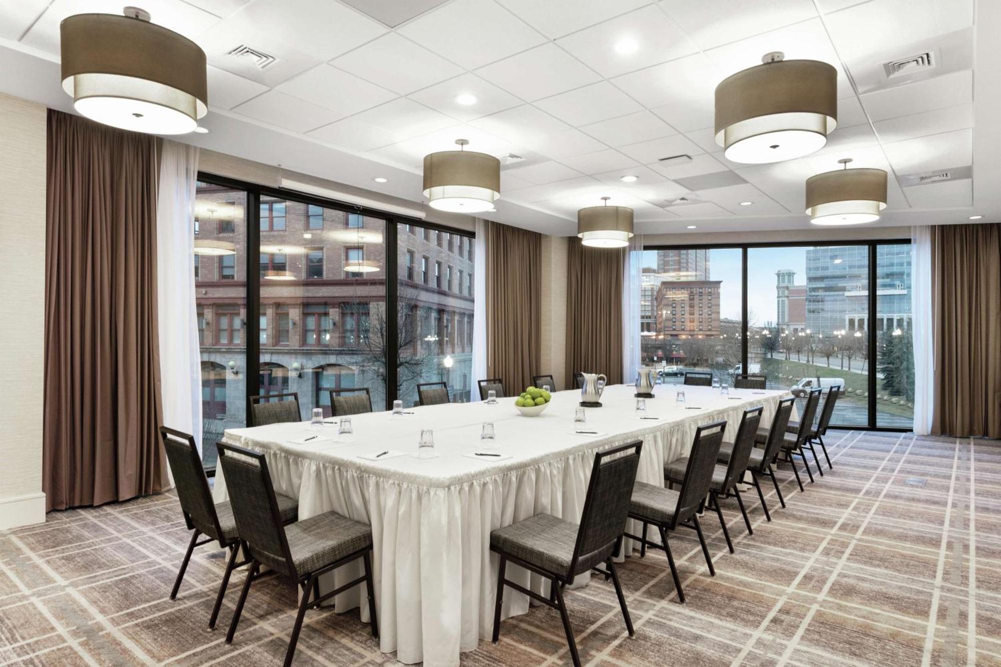 Homewood Suites By Hilton Providence Downtown Exterior foto